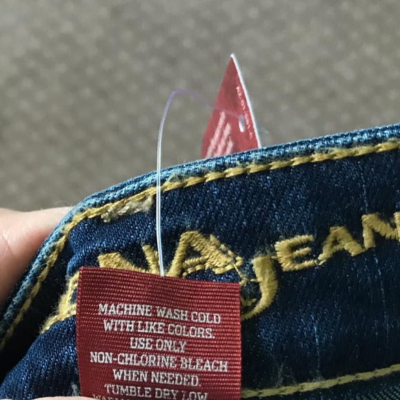 Arizona Jean Co NEW WITH TAGS Capri Jeans Size 7 - Picture 2 of 6